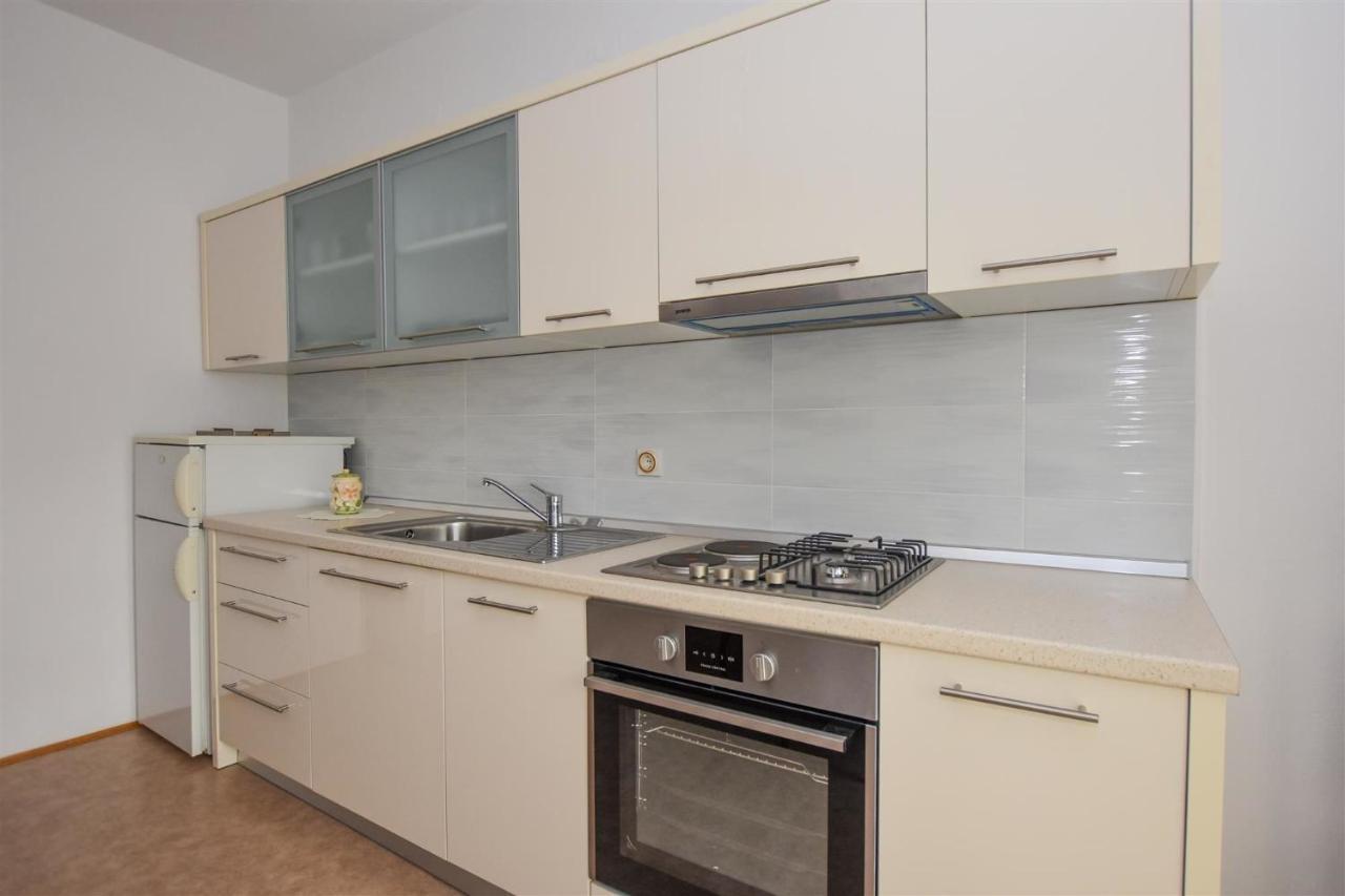 Apartments Rajko Pag Town Bagian luar foto